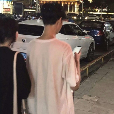 2022年4个字网名大全男生带符号