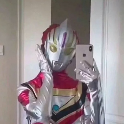 酷酷拽拽的女生网名2022