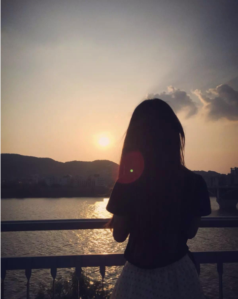 2022非主流女生超拽网名