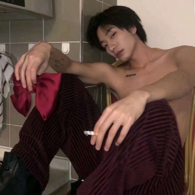 让男人看了心疼愧疚的说说