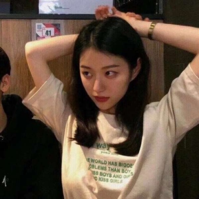 低调的女网名简单的
