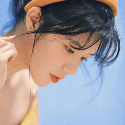 悲伤中年女性网名