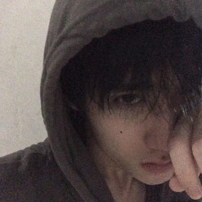 暗黑系头像男帅气