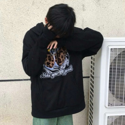 一看就很帅的网名