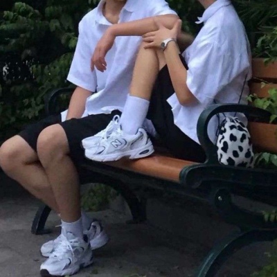 情侣网名超甜简短