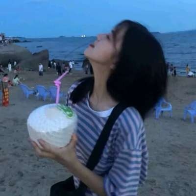 下雨是天在哭泣的句子
